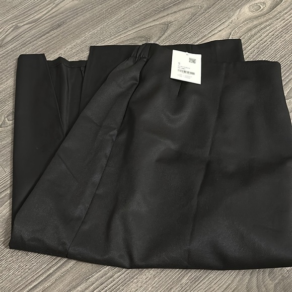 Maxi Skirt - Picture 4 of 4